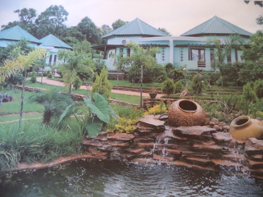 Hsaung Thazin Hotel Pyin Oo Lwin Exterior photo