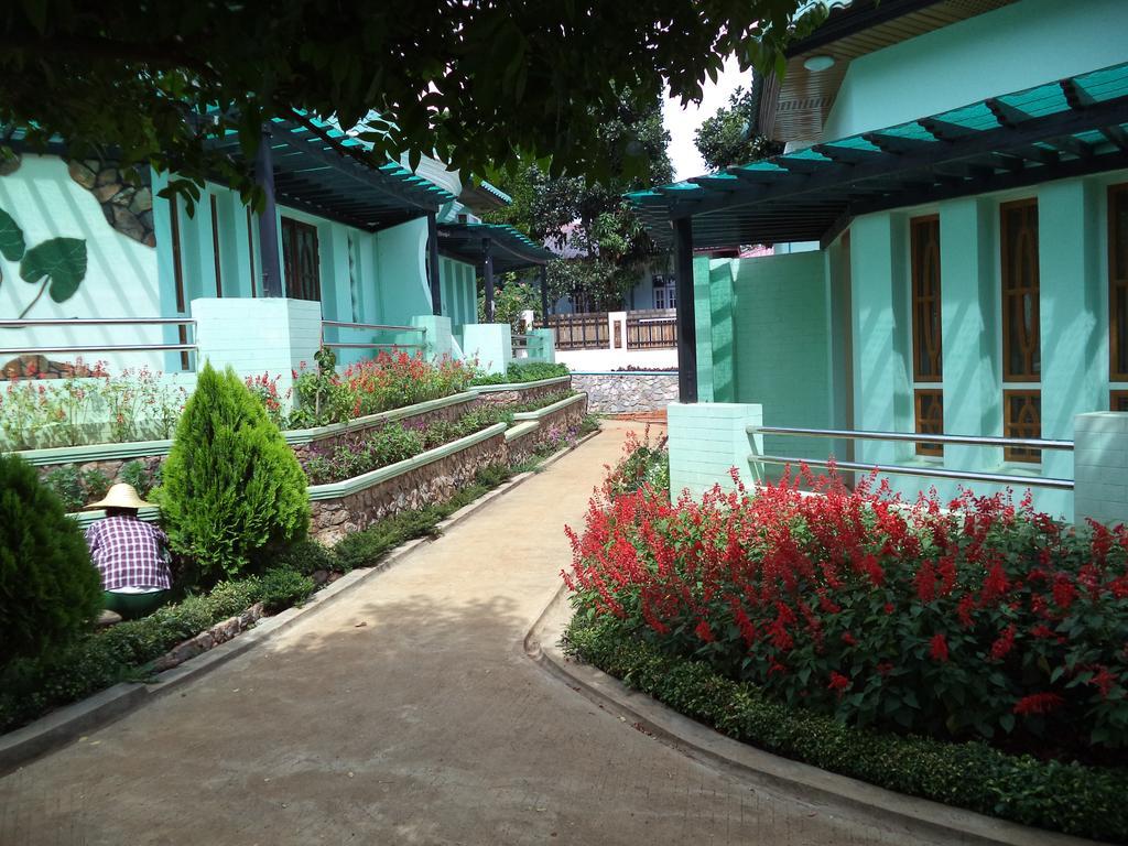 Hsaung Thazin Hotel Pyin Oo Lwin Exterior photo